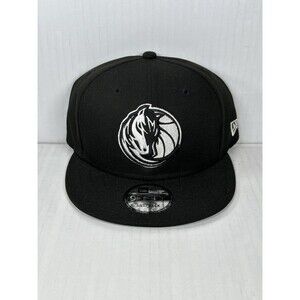 New Era Dallas Mavericks NBA 9FIFTY Black Snapback Hat Adjustable Cap NWT